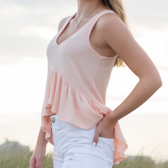 Altar’d State light pink v-neck peplum tank - Picture 5 of 5